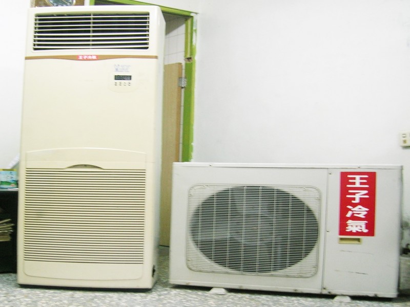 5RT分離式10000k/h落地氣冷冷氣